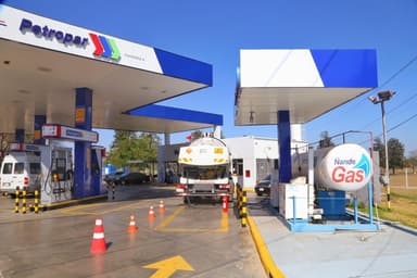 Petropar posterga suba de precios tras un alza acumulada del 28,3% en el sector