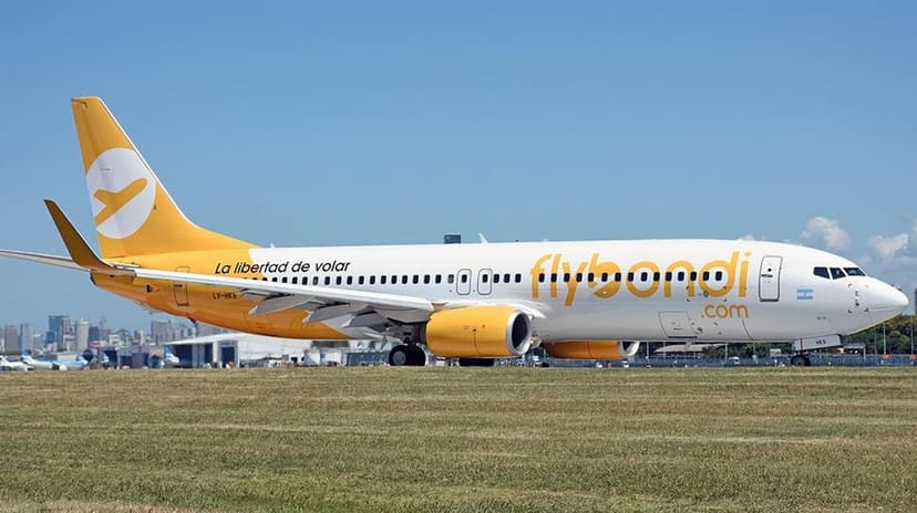Flybondi activa solicitud oficial para operar con bandera paraguaya