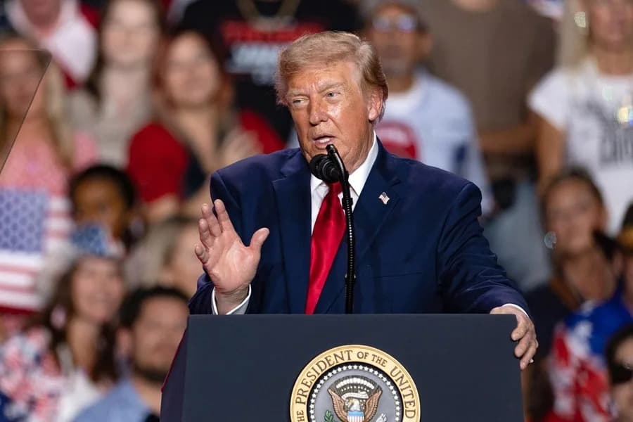 Trump descarta atacar Irán antes de las elecciones de medio mandato