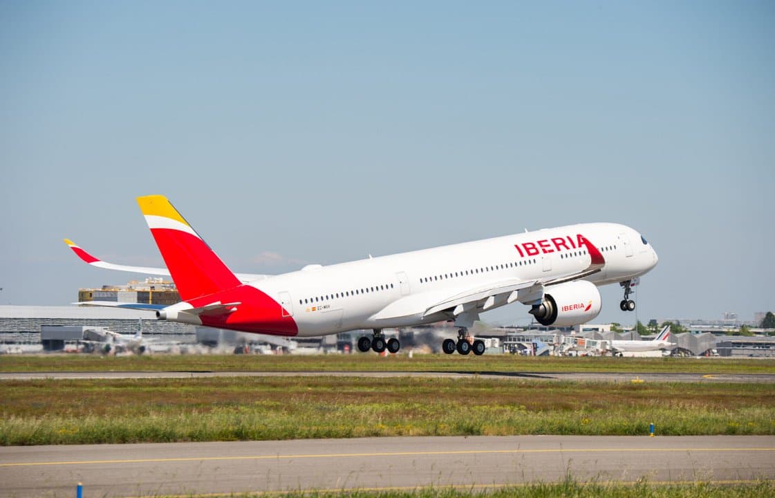 Iberia suspenderá los vuelos entre España y Cuba a partir de junio