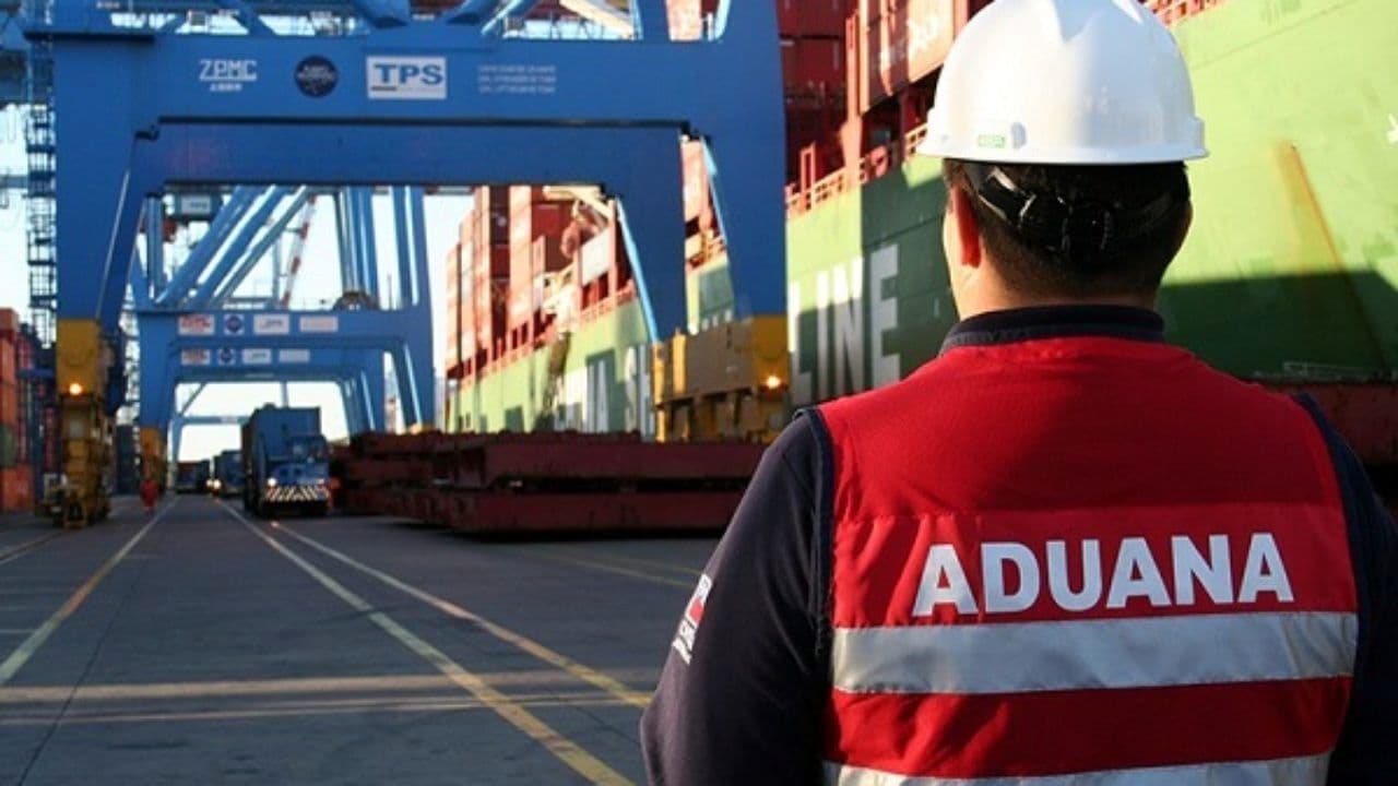 Guaraní apreciado frena el crecimiento de los ingresos aduaneros, según la DNIT