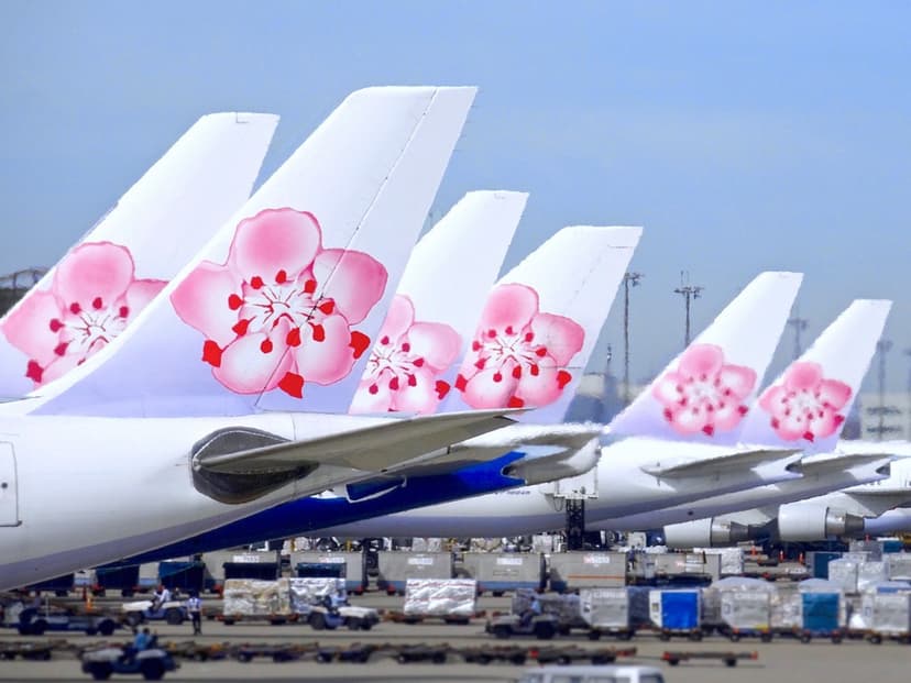 China estudia brindar ayuda financiera a las aerolíneas afectadas por crisis del petróleo