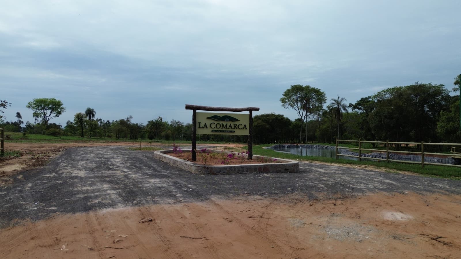 Rectora desarrolla 800 lotes en Piribebuy con La Comarca Quintas