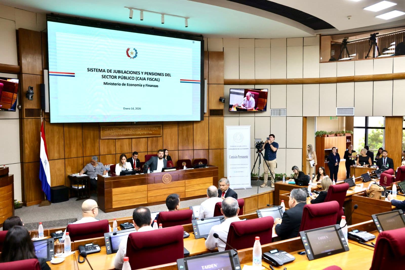 Déficit de la Caja Fiscal ya consume la mitad del límite de la regla fiscal