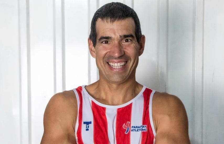 Gonzalo Galván desafía la edad y sigue representando a Paraguay