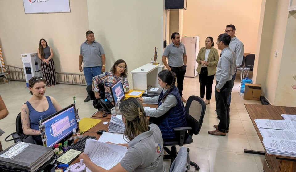 Paraguay logra récord con más de 40.000 pedidos de radicaciones de extranjeros 