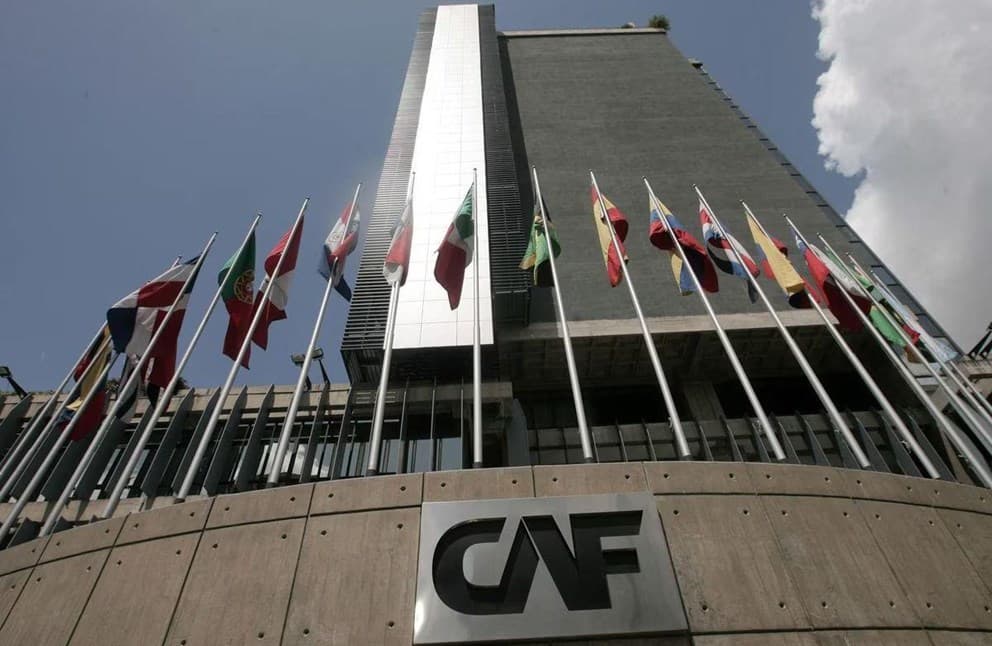 CAF aprueba US$ 305 millones para modernizar el metro y la Ruta 40 en Argentina