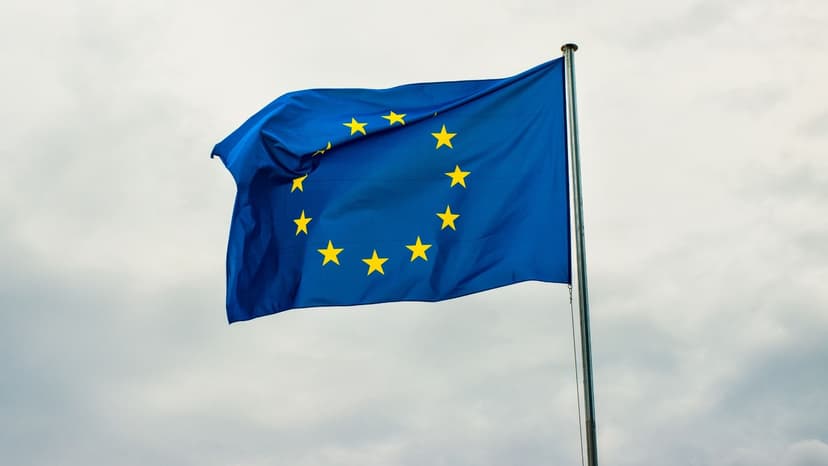 Europa acelera pacto con EE.UU. para evitar nuevos aranceles