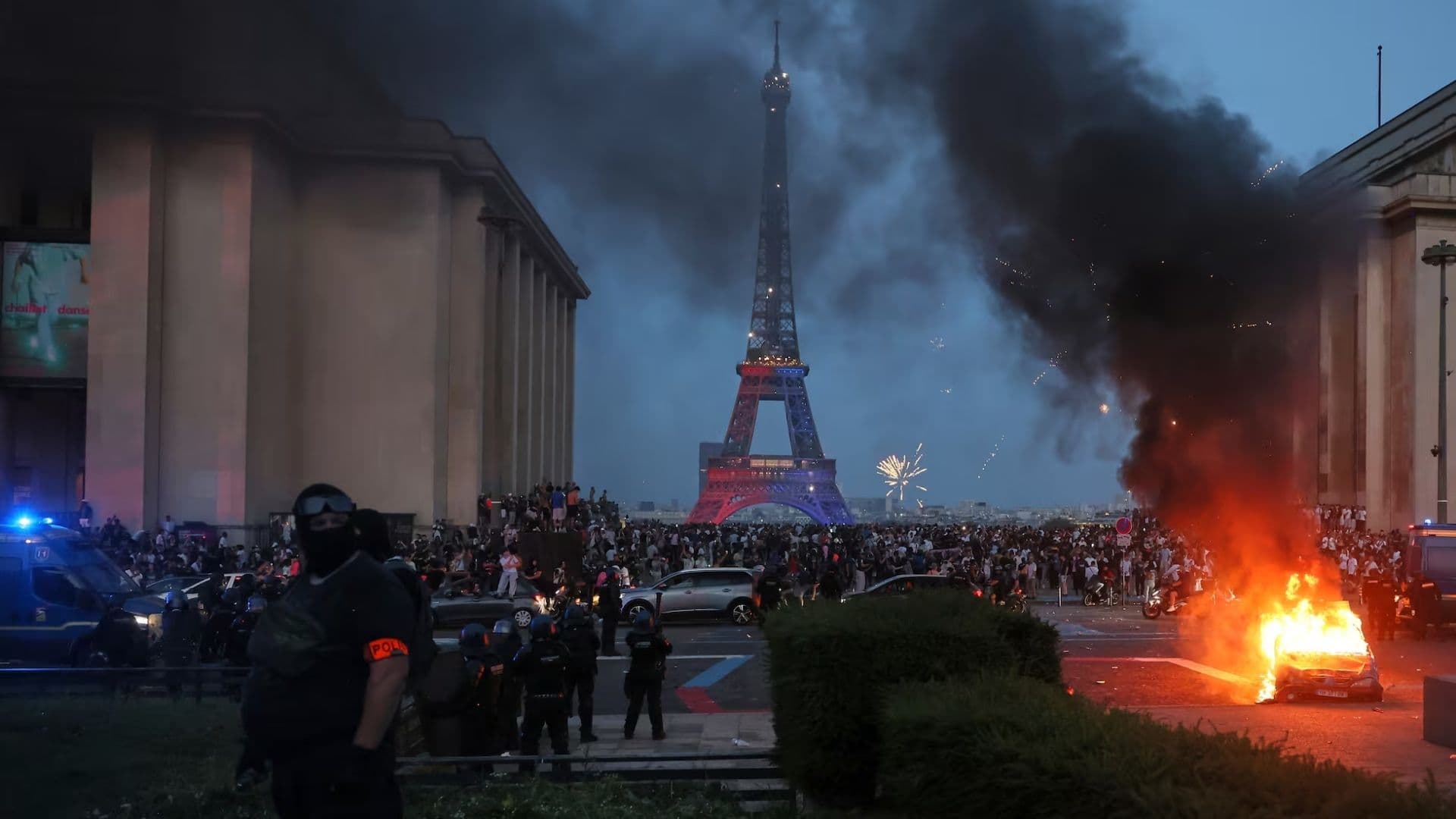 Más de 890 detenidos y 178 policías heridos en los altercados tras la victoria del PSG