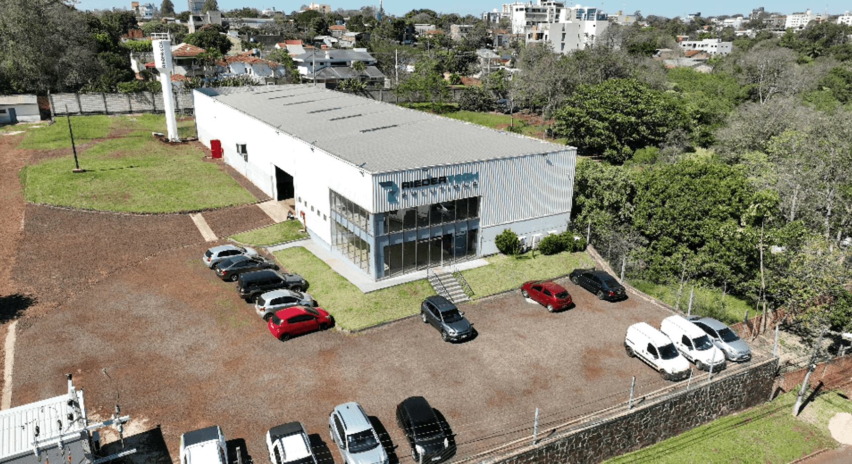 RiederTech Solutions consolida su capacidad industrial con exportación de  tableros eléctricos