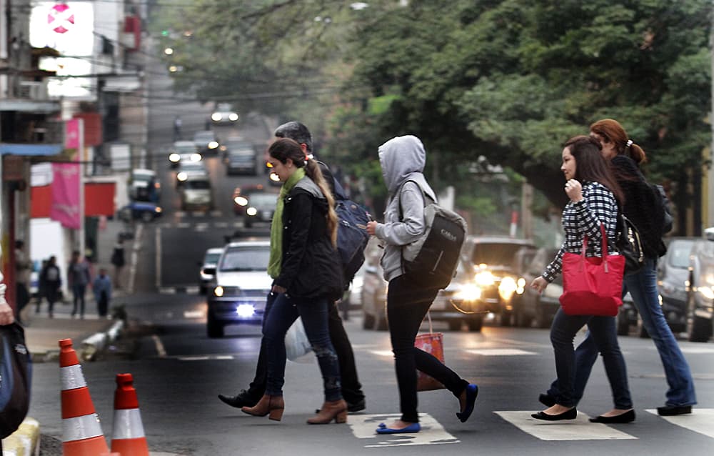 Clima: lunes con ambiente frío, neblinas y máximas de hasta 25 °C