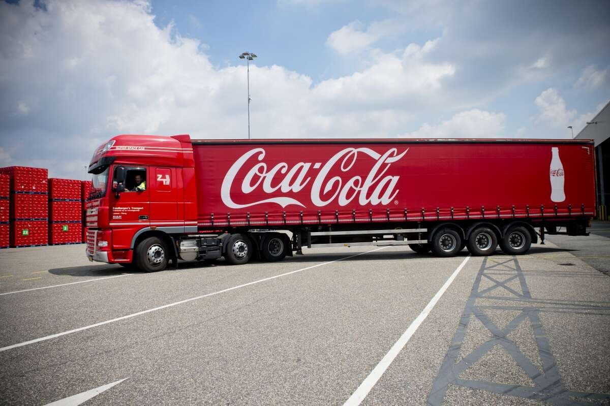 KFC rompe con Pepsi tras 40 años y elige a Coca-Cola en EE.UU.