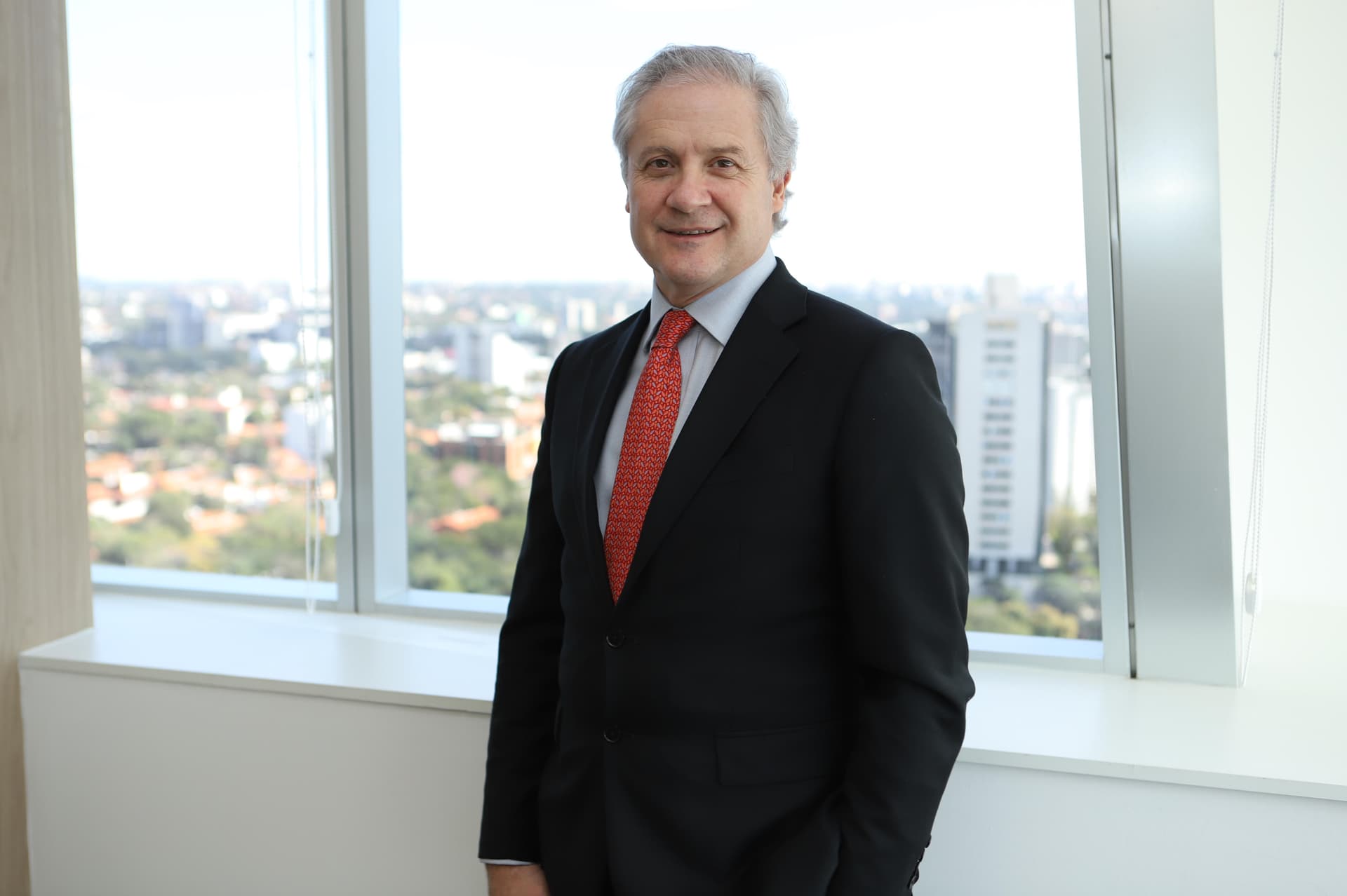 CAF pide prudencia fiscal a Paraguay para preservar su grado de inversión