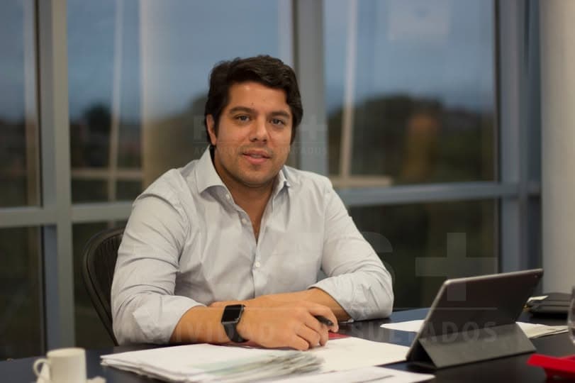 Venta de autos se benefició con la caída del dólar