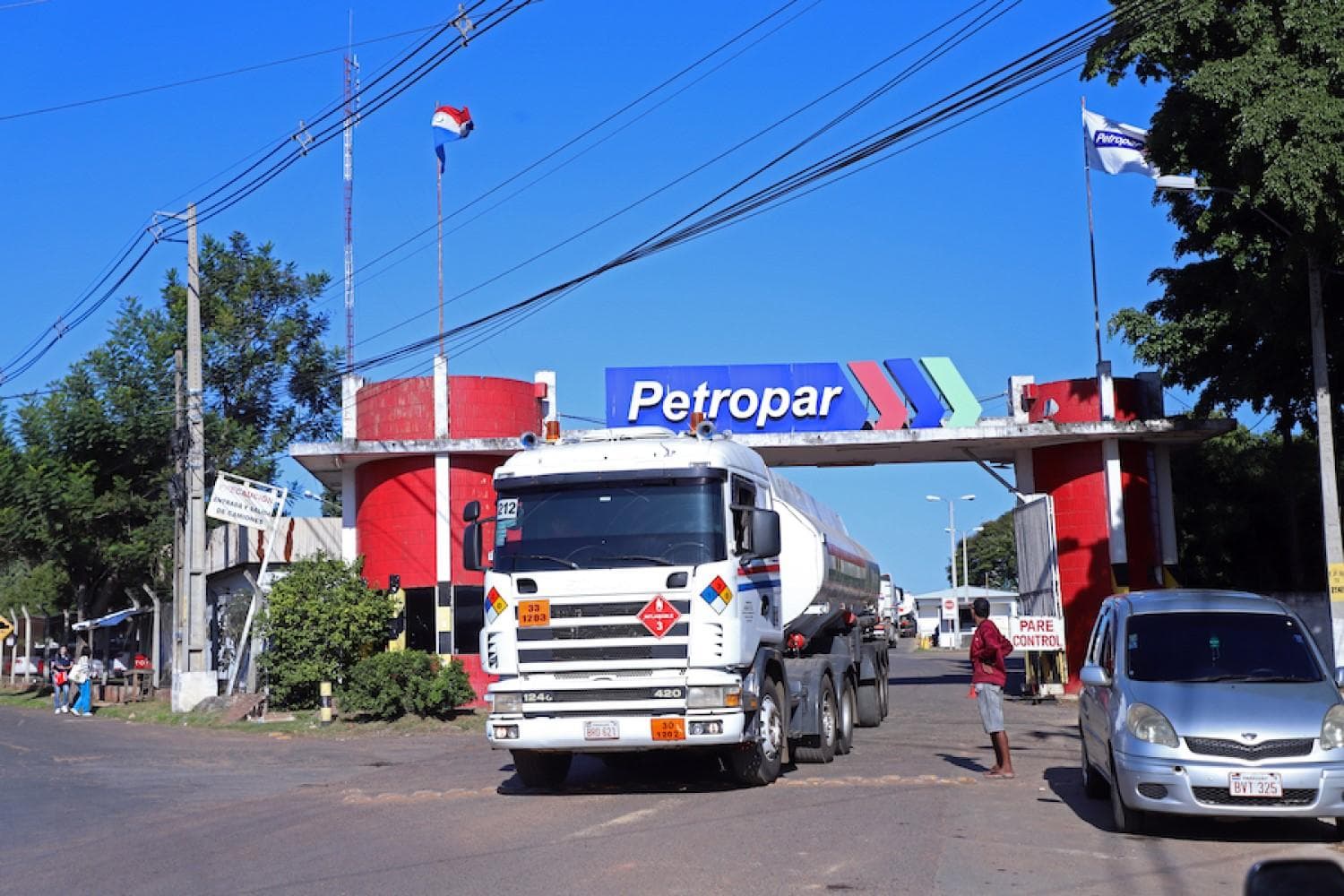 Bajar tasas selectivas para liberar consumo, inversión y cadenas productivas